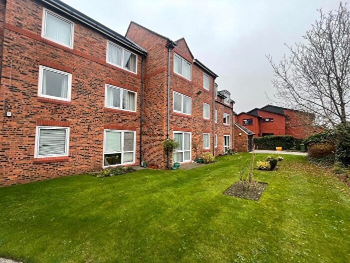 1 Bedroom Apartment For Sale In Blundellsands Road East, Liverpool, L23