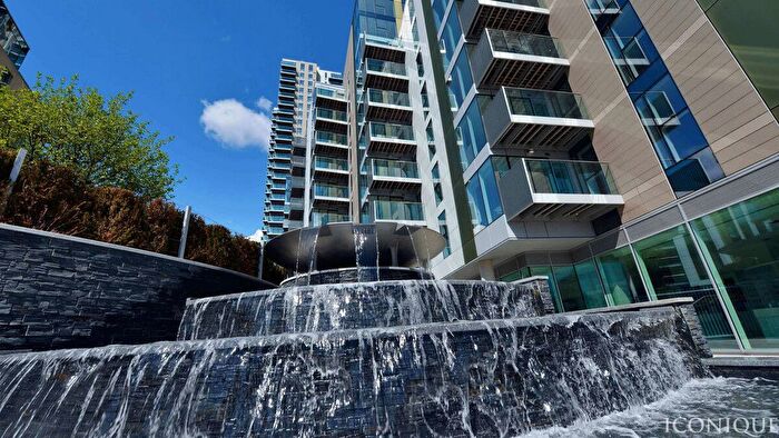 2 Bedroom Flat For Sale In Goodchild Road, London, N4