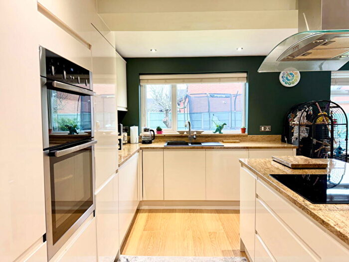 5 Bedroom Detached House For Sale In Station Road, Overton, Wrexham, LL13