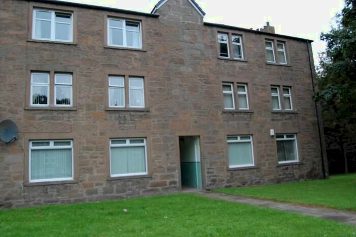 2 Bedroom Flat To Rent In Byron Street, Dundee, DD3