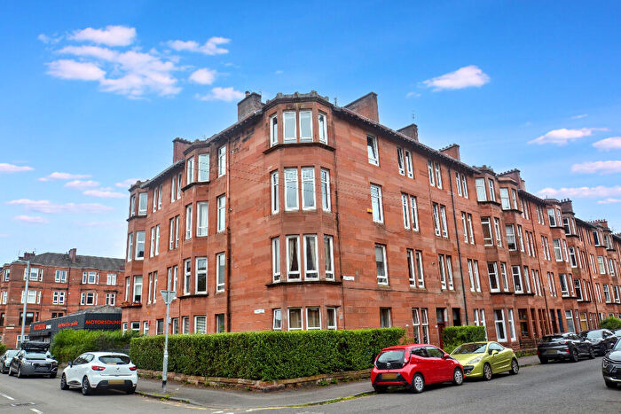 2 Bedroom Flat To Rent In / Cartvale Road, Battlefield, Glasgow, G42