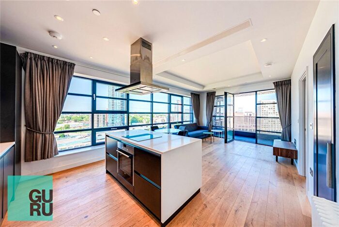 2 Bedroom Flat To Rent In Lookout Lane, London City Island, Brigewater House, E14