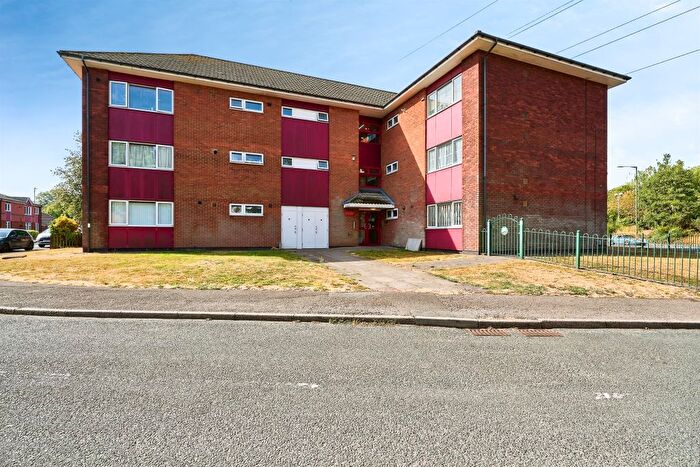 2 Bedroom Flat For Sale In Cavendish Gardens, Walsall, WS2