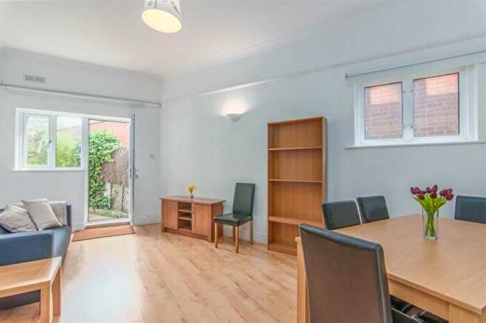 2 Bedroom Flat To Rent In Olive Road, Cricklewood, NW2