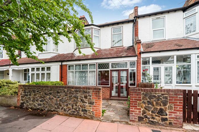 3 Bedroom Terraced House For Sale In Hampden Avenue, Beckenham, BR3