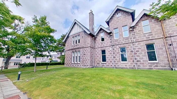 2 Bedroom Flat To Rent In Malcolm Crescent, Kingseat, Aberdeenshire, AB21