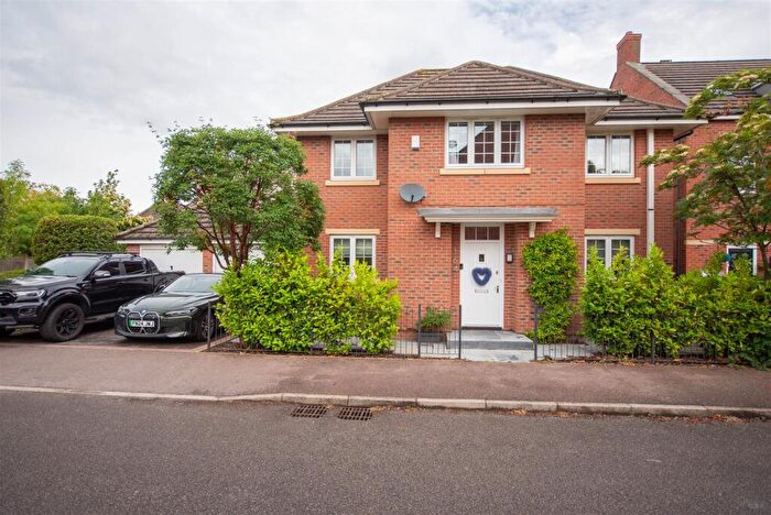 4 Bedroom Detached House For Sale In Edison Way, Nottingham, NG5
