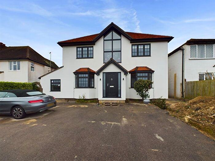 1 Bedroom Flat To Rent In Epsom Lane North, Tadworth, KT20