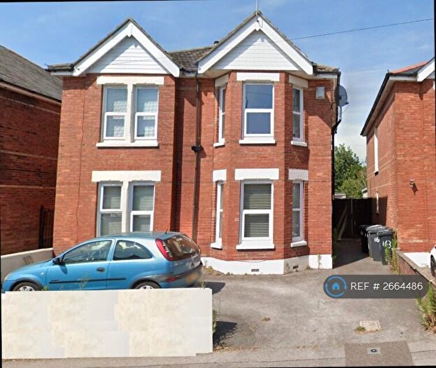 6 Bedroom Detached House To Rent In Alma Road, Bournemouth, BH9