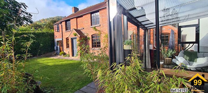 3 Bedroom Detached House For Sale In Holywell Road, Malvern, United Kingdom, WR14