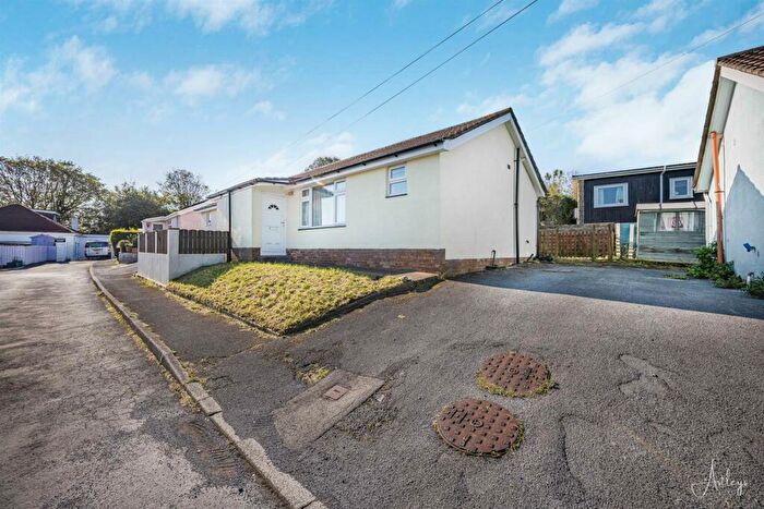 2 Bedroom Semi-Detached Bungalow For Sale In Sealands Drive, Mumbles, Swansea, SA3