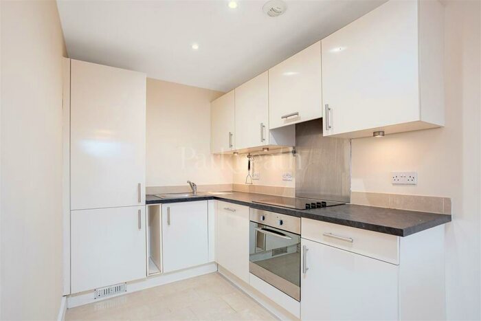 1 Bedroom Apartment To Rent In Greyhound Hill, Hendon, NW4
