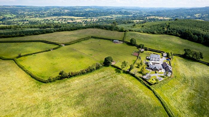10 Bedroom Detached House For Sale In Golden Grove, Carmarthen, SA32