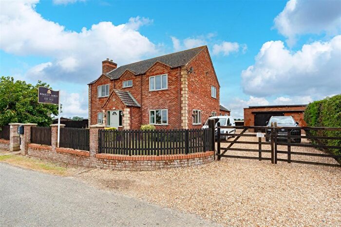 4 Bedroom Property For Sale In Hallgate Road, Sutton St. Edmund, Spalding, PE12