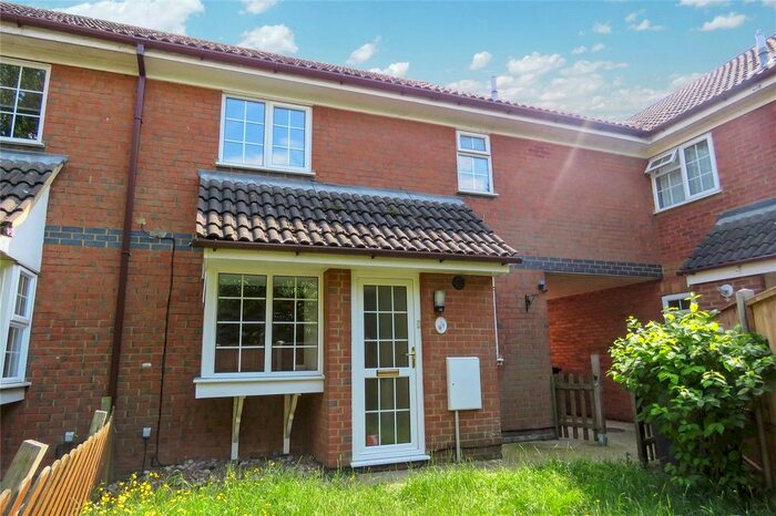 2 Bedroom Terraced House To Rent In Grosvenor Gardens, Biggleswade, Bedfordshire, SG18