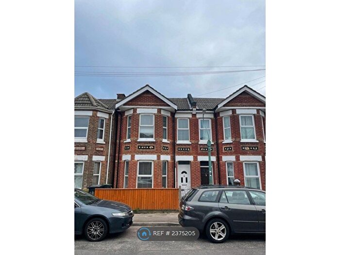 3 Bedroom Semi-Detached House To Rent In Portman Road, Bournemouth, BH7