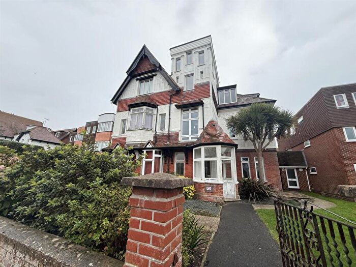 1 Bedroom Flat For Sale In Victoria Drive, Bognor Regis, PO21