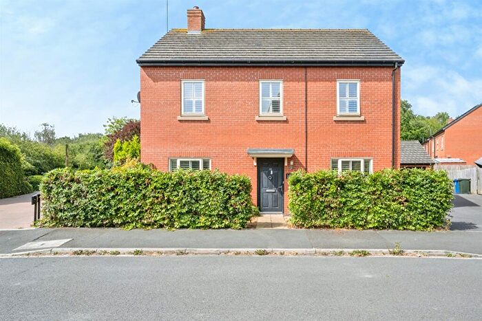 4 Bedroom Detached House For Sale In Orion Way, Balby, Doncaster, DN4