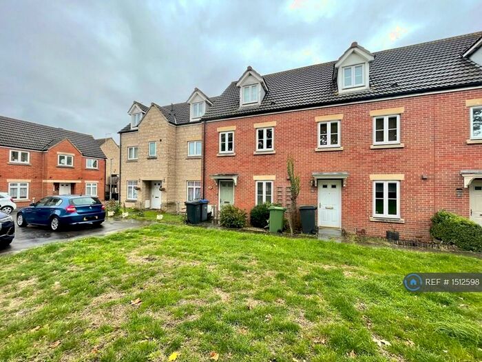 3 Bedroom Terraced House To Rent In Cavell Court, Trowbridge, BA14