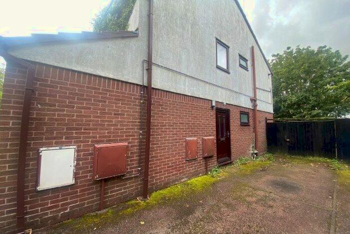 1 Bedroom Flat To Rent In Charnwood Close, Warrington, WA3