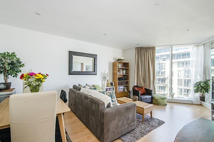 2 Bedroom Flat To Rent In Juniper Drive, London, SW18