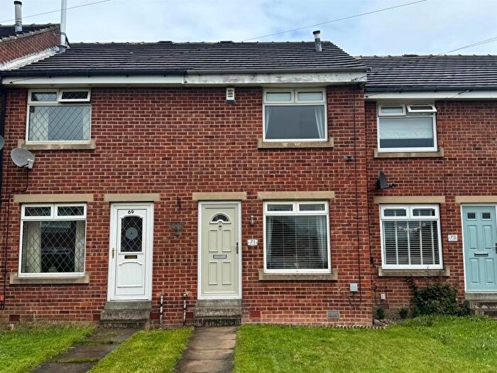 2 Bedroom Terraced House For Sale In Kingsley Drive, Birkenshaw, Bradford, BD11