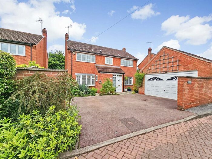 4 Bedroom Detached House For Sale In Longmead Drive, Fiskerton, Southwell, NG25