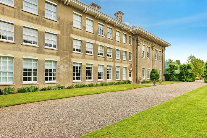 3 Bedroom Apartment For Sale In Lees Court, Sheldwich, Faversham, ME13