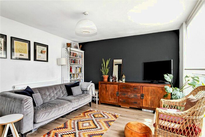 1 Bedroom Flat To Rent In Maskell Road, London, SW17