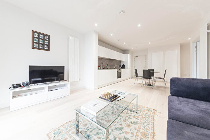 1 Bedroom Apartment To Rent In Masthead House, Rope Terrace, Royal Wharf, London, E16