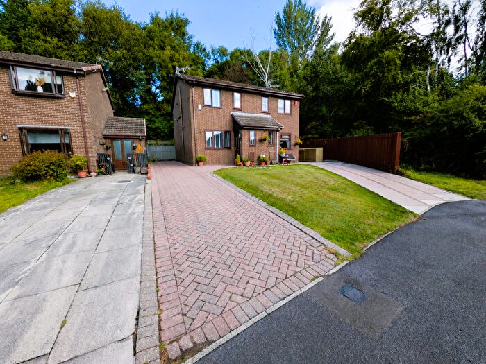 2 Bedroom Semi Detached House For Sale In Stockton Park, Lees Brook, Oldham, OL4
