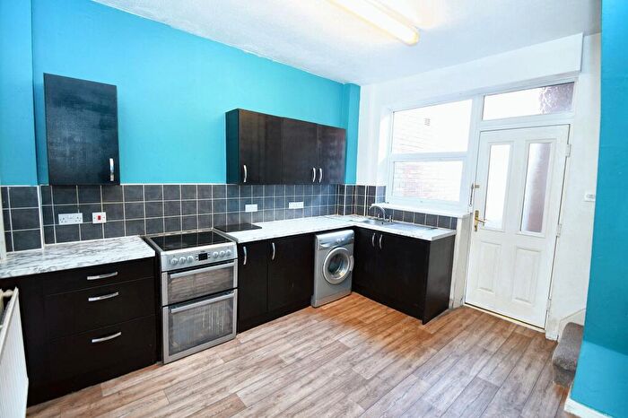 3 Bedroom Terraced House For Sale In Rudman Drive, Salford, M5