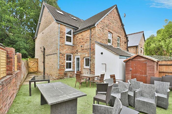 4 Bedroom Semi-Detached House For Sale In Approach Road, Poole, Dorset, BH14