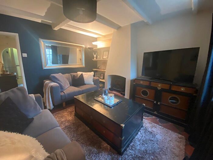 2 Bedroom Terraced House For Sale In Church Terrace, Harbury, CV33