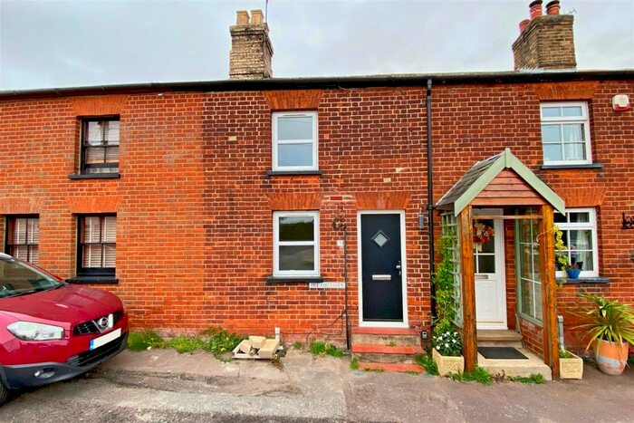 2 Bedroom Terraced House To Rent In Hill Cottages, The Street, Woodham Ferrers, Chelmsford, CM3