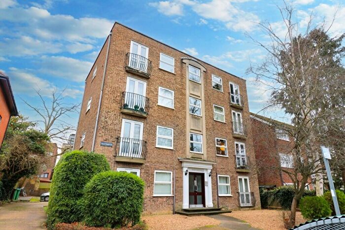 1 Bedroom Apartment To Rent In Surbiton, KT6