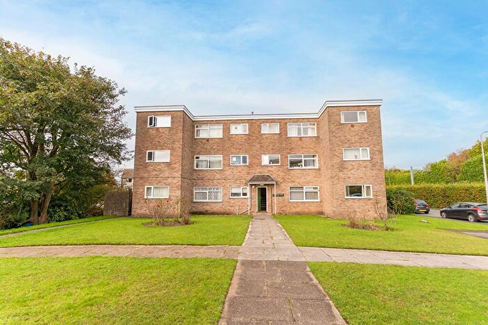 2 Bedroom Flat For Sale In Curlew Close, Pembroke Court Curlew Close, CF14