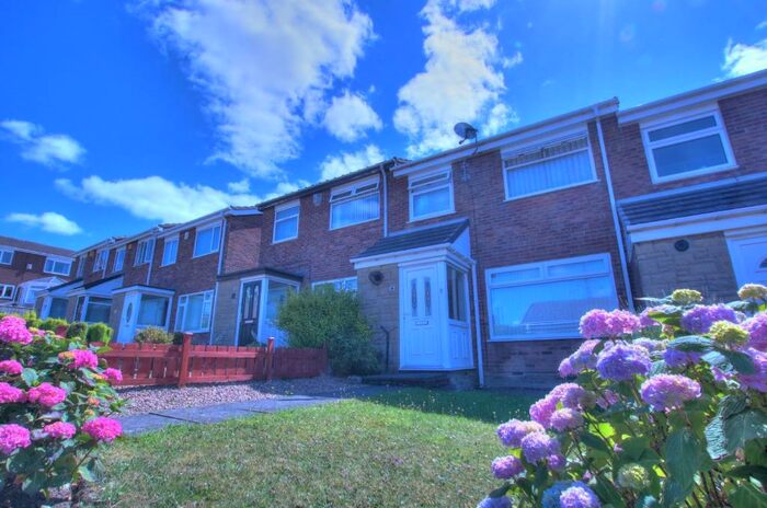 3 Bedroom Terraced House To Rent In Lupin Close, Chapel Park, Newcastle Upon Tyne, NE5
