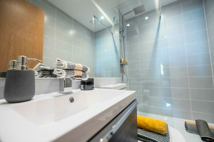 2 Bedroom Apartment To Rent In The Ironworks, Scotland Street, Sheffield, S3