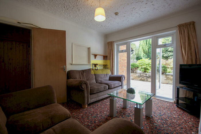 4 Bedroom Semi-Detached House To Rent In Oak Tree Lane, Selly Oak - Student Property, B29