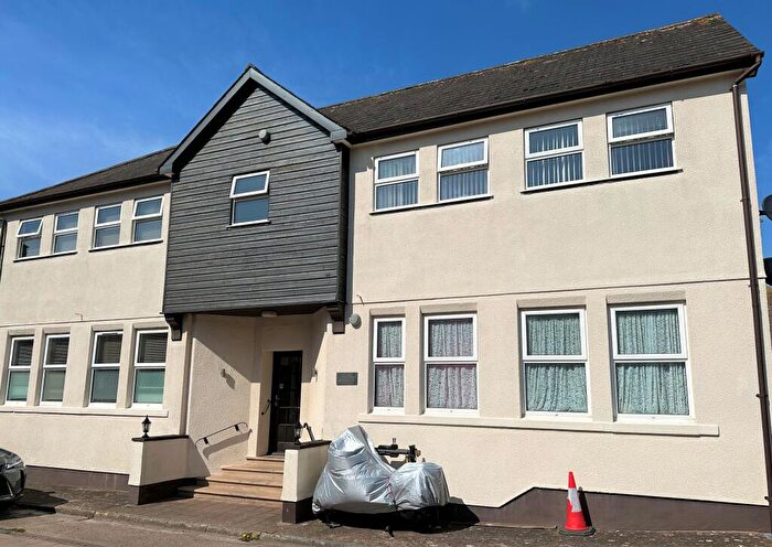 1 Bedroom Flat To Rent In Old Weighbridge, Exmouth, EX8