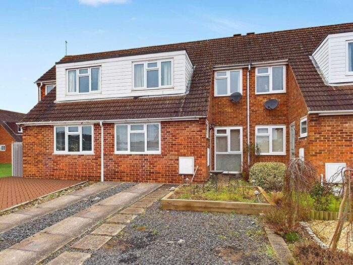 3 Bedroom Terraced House For Sale In Pennington Place, Thame, OX9