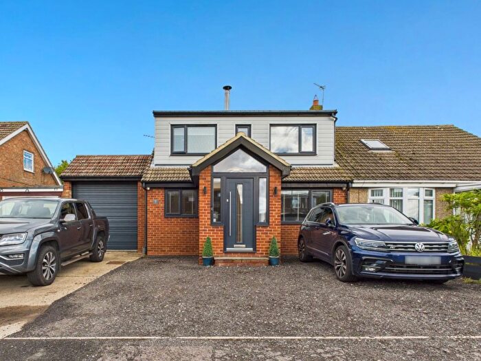 3 Bedroom Semi-Detached House For Sale In Moor Close, Moorsholm, TS12