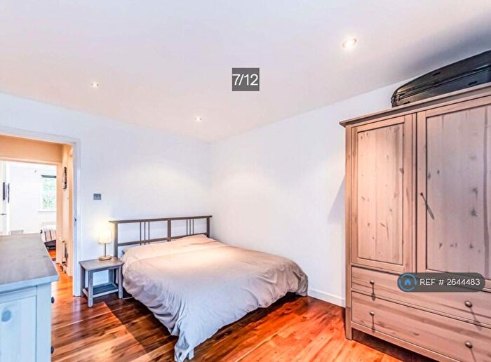 2 Bedroom Flat To Rent In Albion Road, London, N16