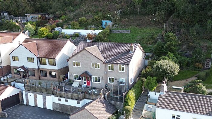 5 Bedroom Detached House For Sale In Kewstoke Road, Kewstoke, Weston-Super-Mare, BS22