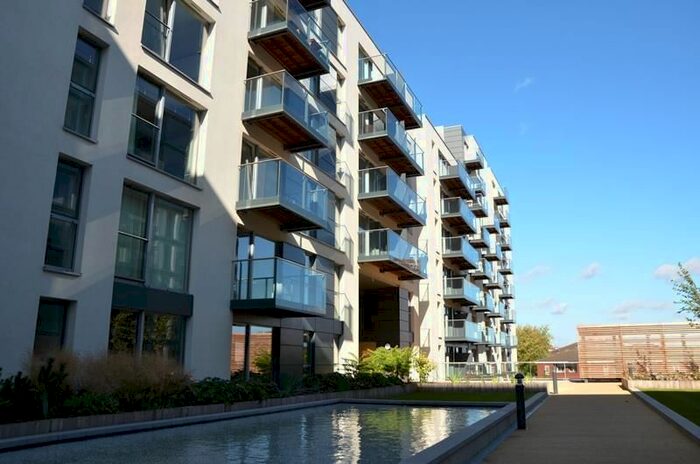 1 Bedroom Flat To Rent In Cardinal Building, Station Approach, Hayes, UB3