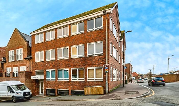 Studio To Rent In Station Road, Chesham, HP5