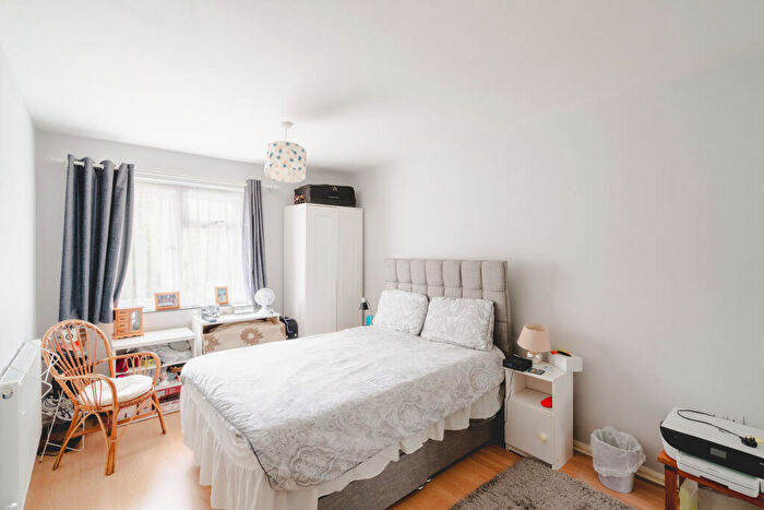 1 Bedroom Terraced House For Sale In Dickens Close, Horfield, Bristol, BS7