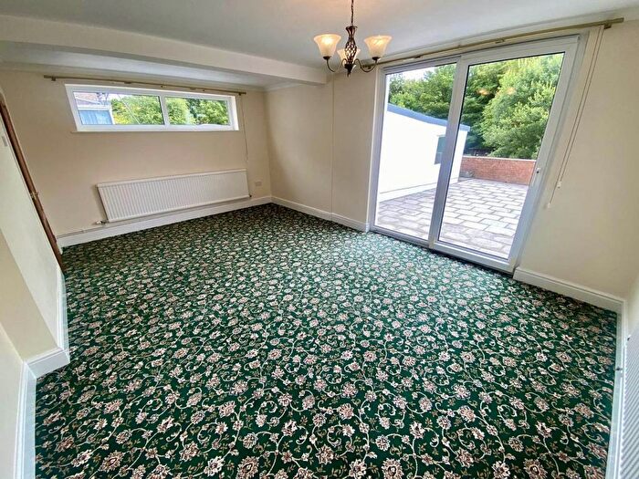 3 Bedroom Property To Rent In Clydach Road, Ynystawe, Swansea, SA6