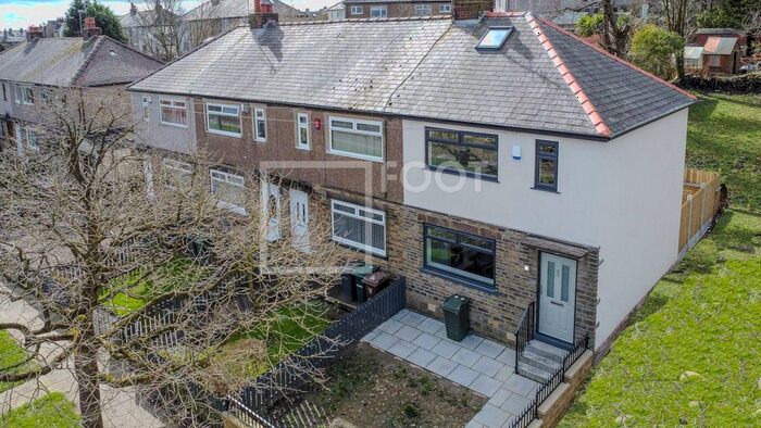 3 Bedroom Property To Rent In Watty Hall Road, Wibsey, BD6